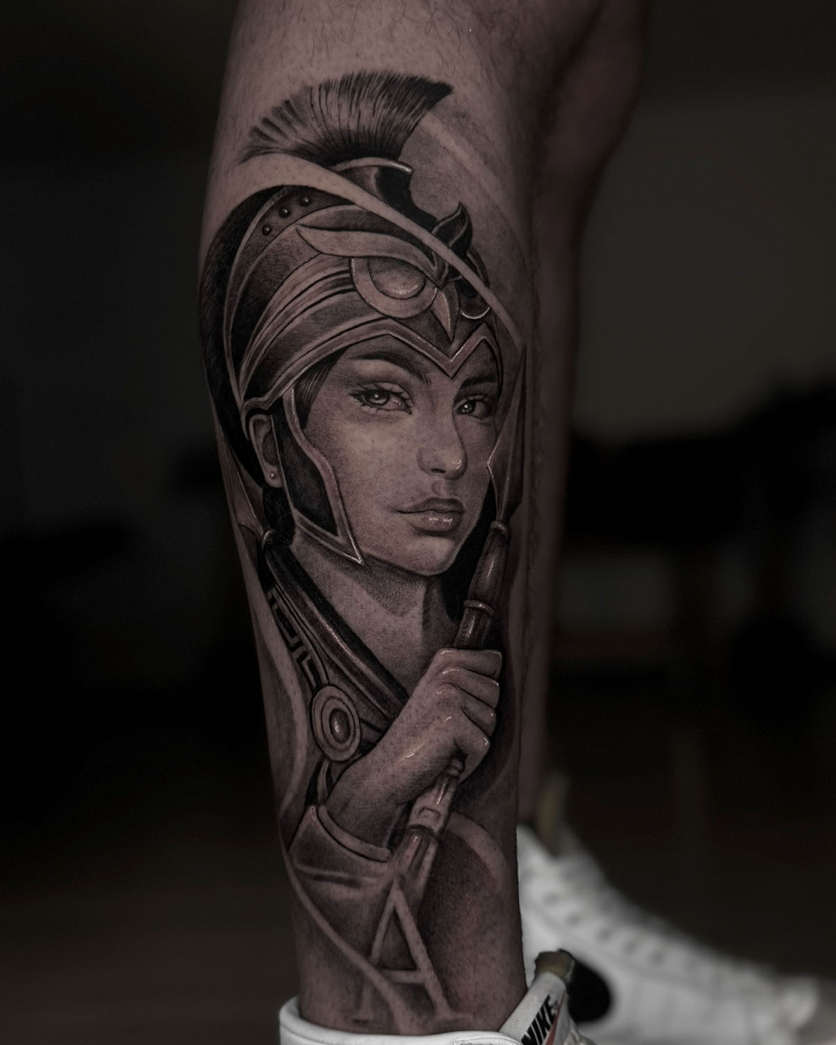 Tatuaje sombras / black & grey por Cintia Tattoo