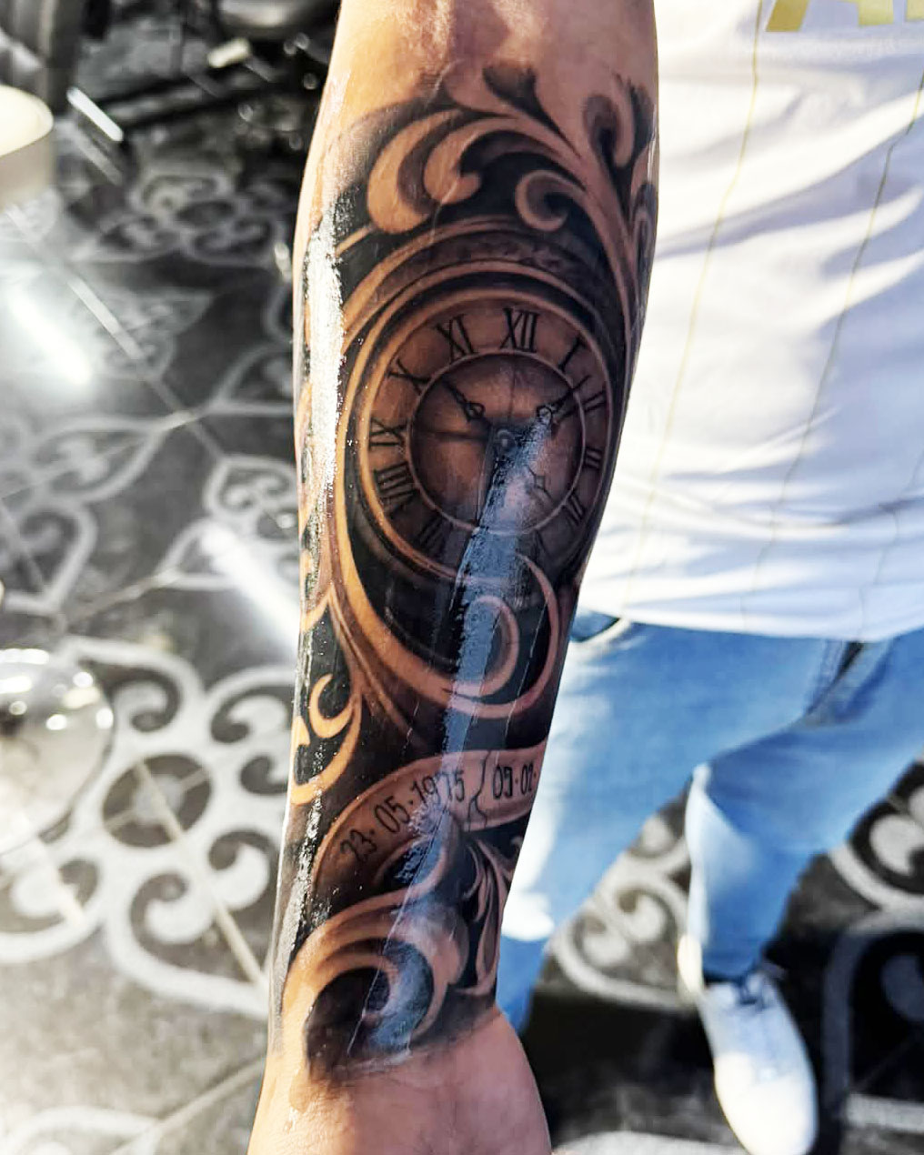 Tatuaje sombras / black & grey por Cintia Tattoo